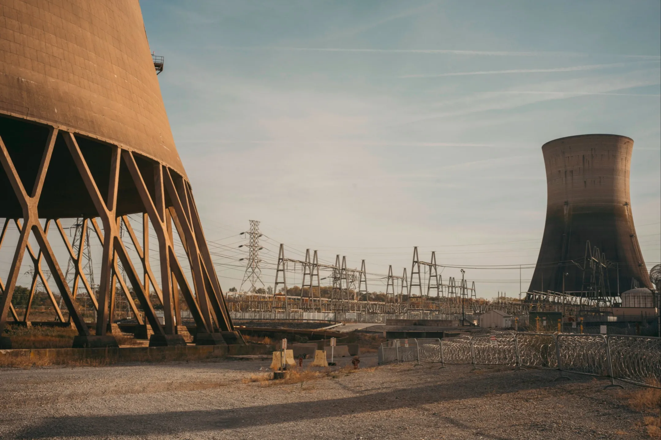 Cooling towers at the Crane Clean Energy Center, formerly the三里岛nuclear power plant